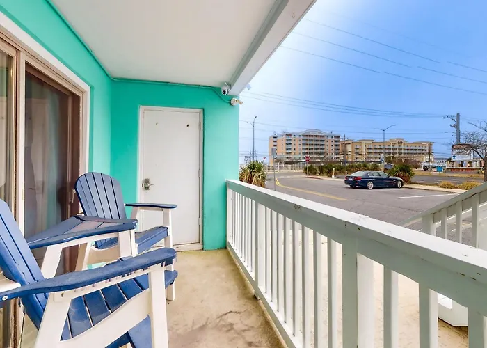 Oceanside 42 1w Apartment *